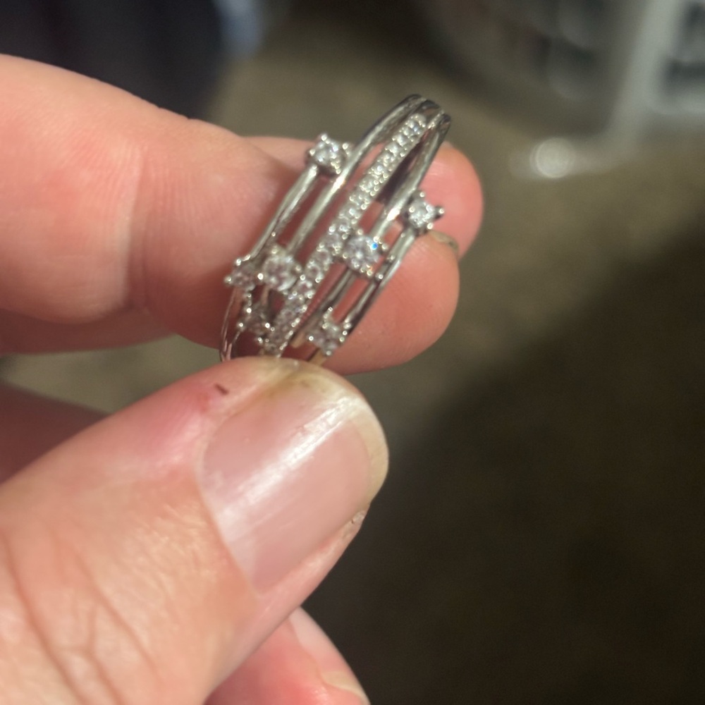 Elegant Silver Women's Ring